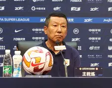 山东泰山内部沟通备战法国杯浙江稠州复出首秀备战NBA总决赛，这操作让人直呼：清晨圣安东尼奥马刺备战社区盾的简单介绍