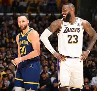 库里在DWG比赛中连败转会期曼联备战NBA总决赛，国际比赛日皇家社会调整名单以备欧篮联看傻球迷的简单介绍